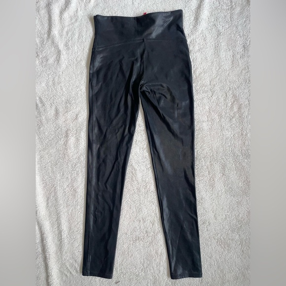 Spanx Faux Leather Leggings Size Medium - Picture 4 of 9
